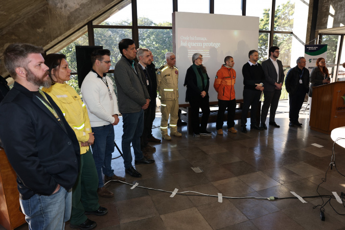 Paraná intensifica combate aos incêndios florestais em nova campanha
