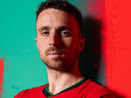Portugal presta tributo a Diogo Jota com pulseiras na Copa