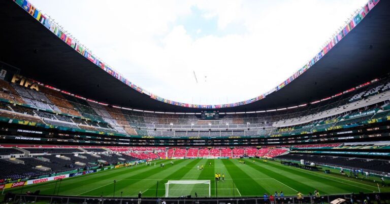 México e Equador duelam pelas oitavas da Copa do Mundo