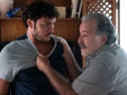 Otoniel perde controle e confronta Tom após descobrir suborno