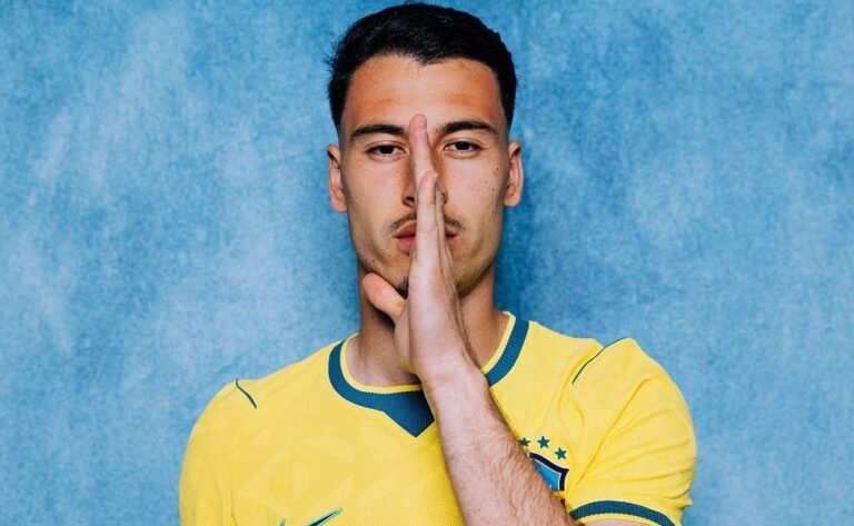 Gabriel Martinelli é herói da classificação do Brasil contra o Japão