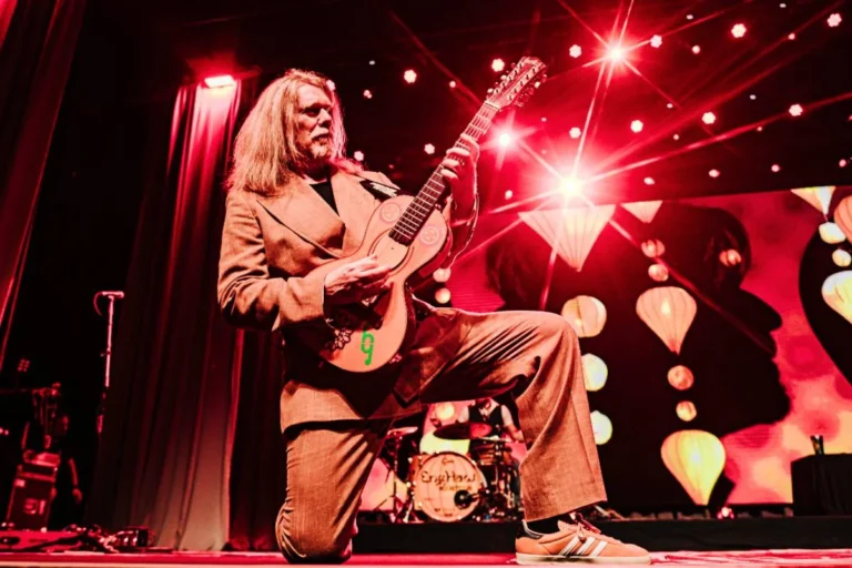 Curitiba recebe Chico César e Humberto Gessinger em shows imperdíveis