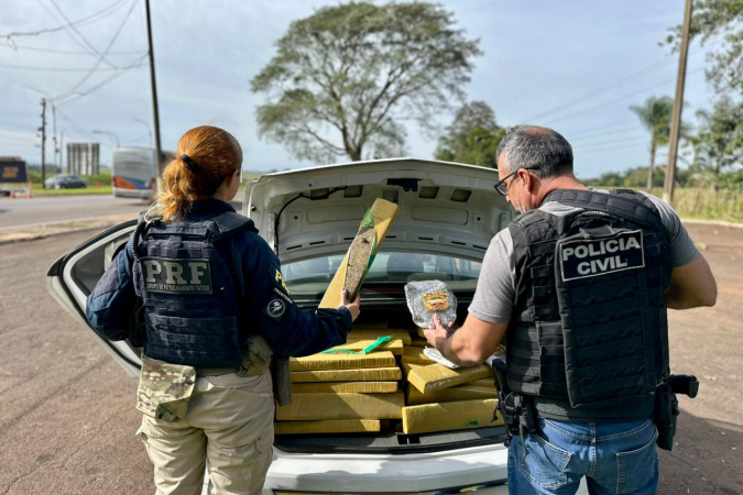 PCPR e PRF apreendem 400 kg de maconha na BR-277