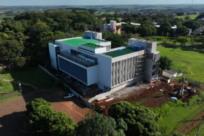 Biblioteca central da Uel avança para fase final com investimento do Estado
