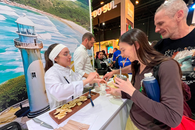 Paraná abre inscrições para feiras internacionais de turismo