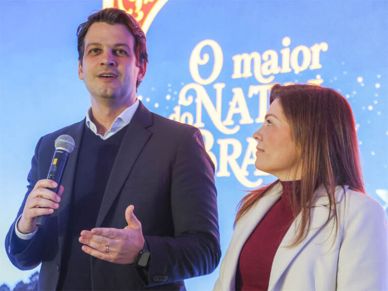 Natal de Curitiba 2026 terá show de águas e Disney