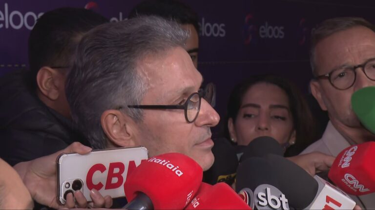 Zema mantém críticas a Flávio sobre caso Master