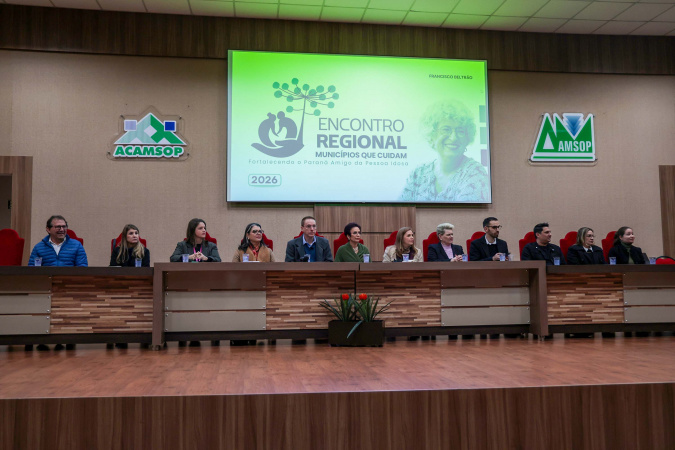 Paraná fortalece políticas para pessoa idosa em encontro regional