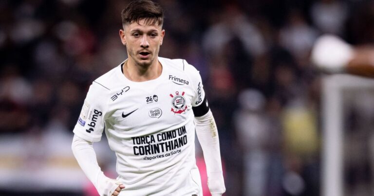 Corinthians liquida débito com Talleres e afasta risco de sanção
