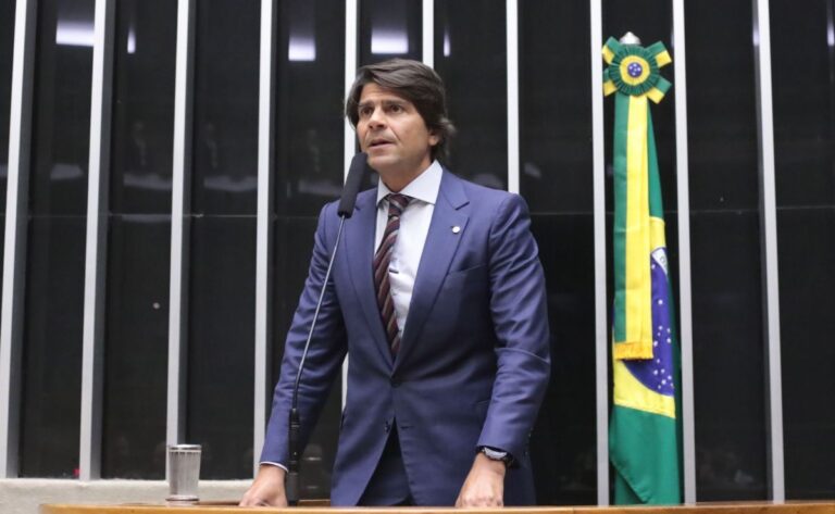 PSD oficializa Pedro Paulo para disputa senatorial no Rio