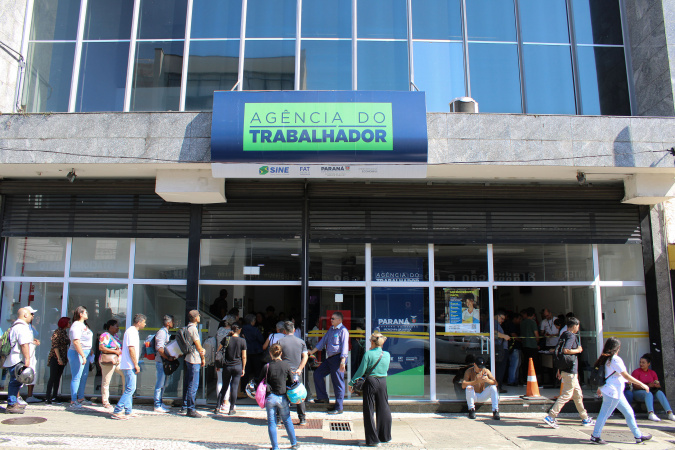Paraná abre 17,5 mil vagas de trabalho no segundo semestre