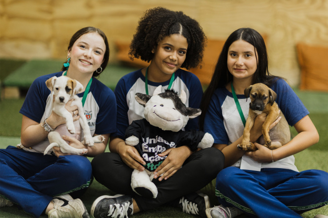 Alunos da rede estadual criam campanhas sobre proteção animal