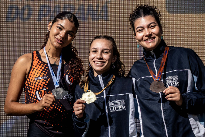 Unicesumar é campeã geral dos Jogos Universitários do Paraná