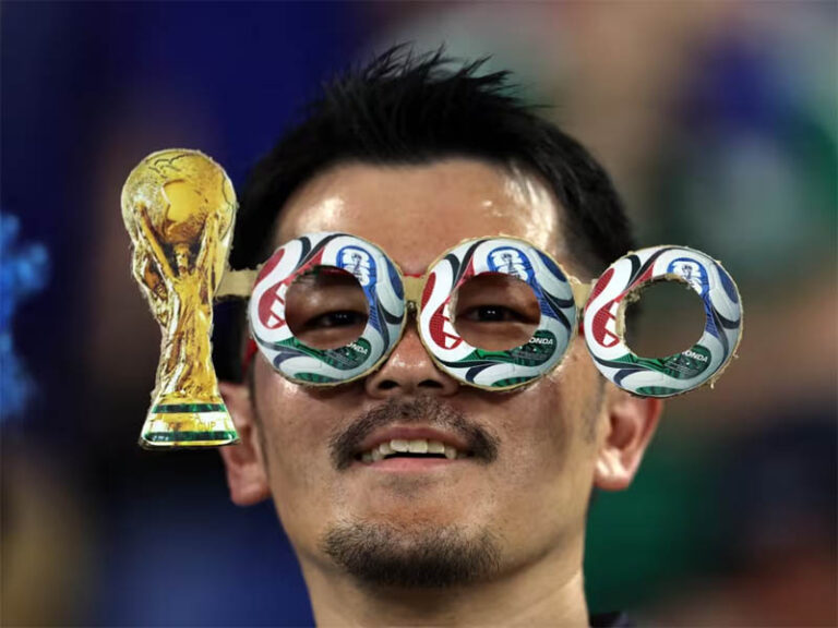 Japão atropela Tunísia em jogo histórico da Copa e marca era