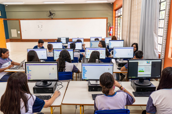 Paraná lidera com 1.035 classificados na 3ª fase da olimpíada de inovação