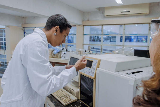 Paraná amplia oferta de técnico em Enfermagem com crescimento de 21%
