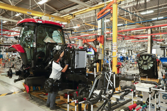 Paraná gera 60,4 mil empregos e mantém 4º lugar no Brasil