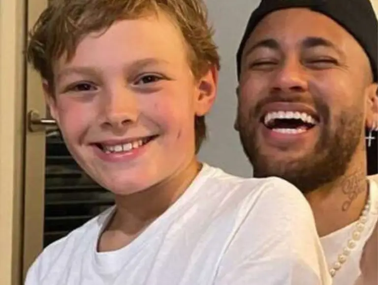 Filho de Neymar rejeita VIP e impressiona influenciador em Nova York