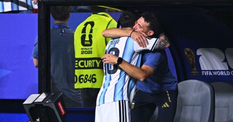 Problemas de saúde do pai explicam lágrimas de Messi na Copa