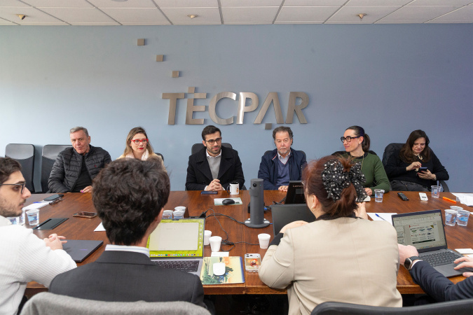 Tecpar e Sinovac formalizam transferência de tecnologia de vacinas