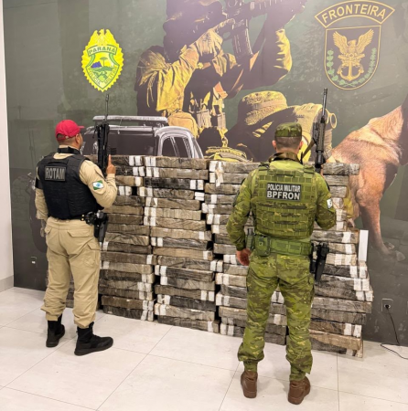 Polícia apreende mais de 2,6 toneladas de maconha no Oeste do Paraná