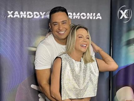 Carla Perez busca recuperar roupas de Xanddy após motorista reter figurinos