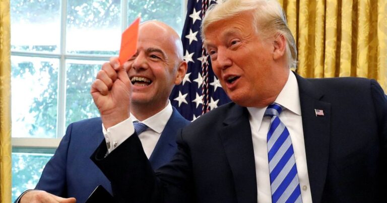 FIFA confirma ligação de Trump e anula cartão vermelho de Balogun