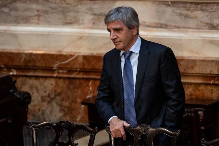 Argentina pagará US$ 4 bilhões e desmente críticos do plano
