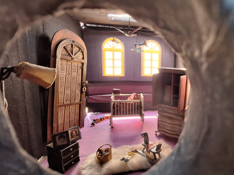 Bienal de Teatro Lambe-Lambe abre inscrições em Curitiba