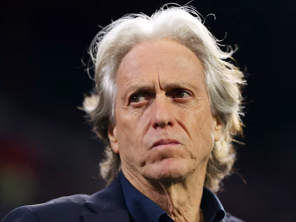 Portugal intensifica negociações com Jorge Jesus após saída de Martínez