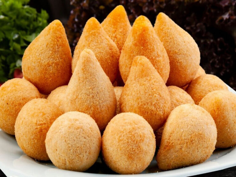 Festival da Coxinha chega a Curitiba com receitas de seis estabelecimentos