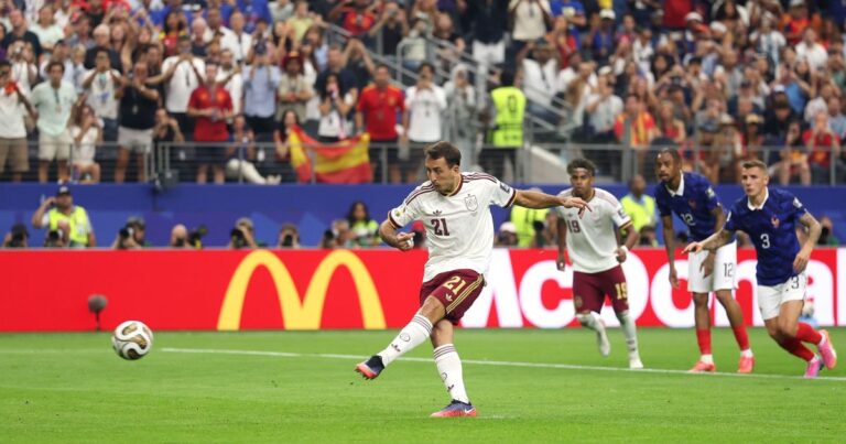 Espanha derrota França e avança à final da Copa do Mundo