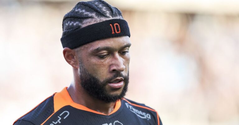 Memphis registra treino e manda recado sobre futuro incerto
