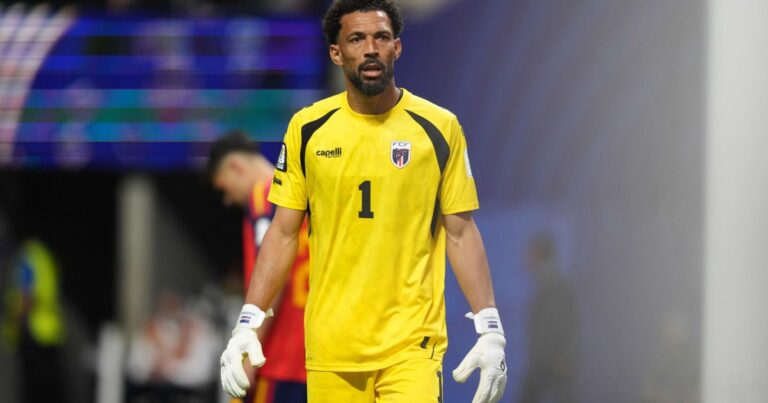 Goleiro de Cabo Verde bate recorde de Alisson e Neuer em leilão