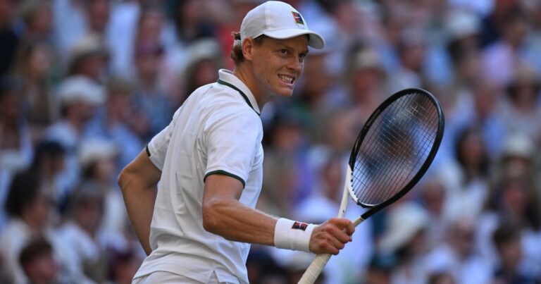 Sinner vence Zverev e conquista bicampeonato de Wimbledon