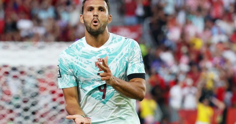 Portugal vence Croácia e avança para encarar Espanha