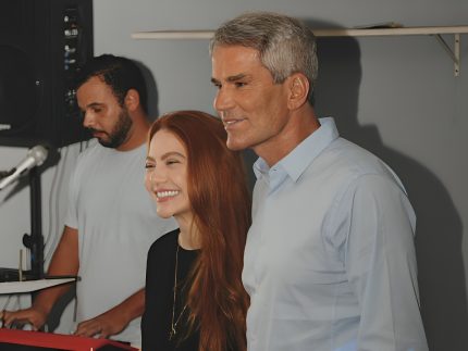 Sarah Poncio se manifesta após prisão do pai e defende inocência