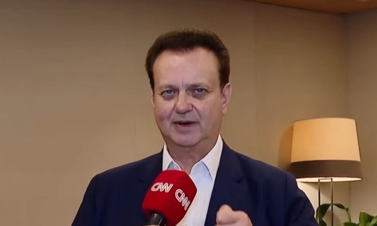 PSD nega alianças e confirma chapa de Caiado pronta