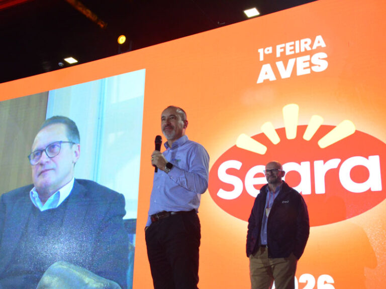 Seara reúne 16 mil produtores e investe R$ 475 milhões na avicultura do Paraná
