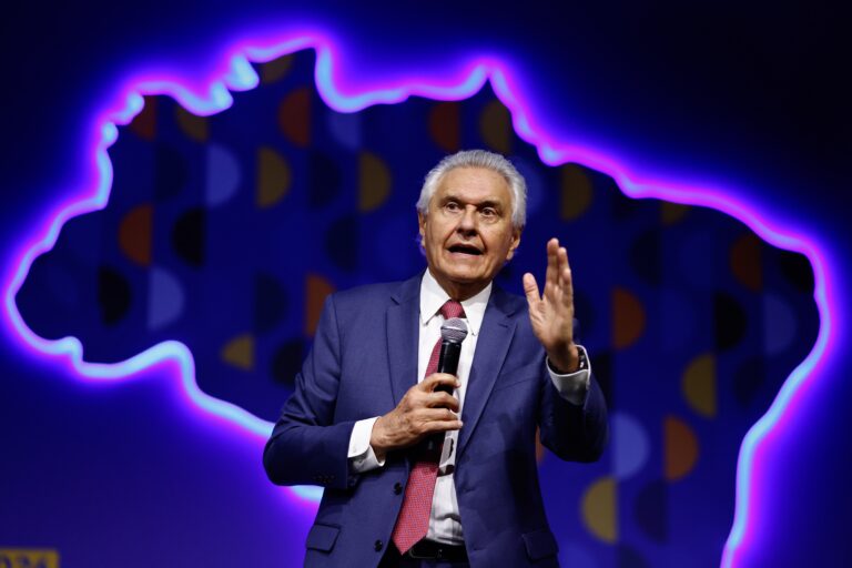PSD lança candidatura de Ronaldo Caiado à presidência