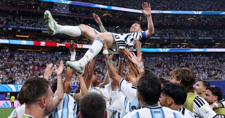 Brasileiros querem eliminação da Argentina na Copa