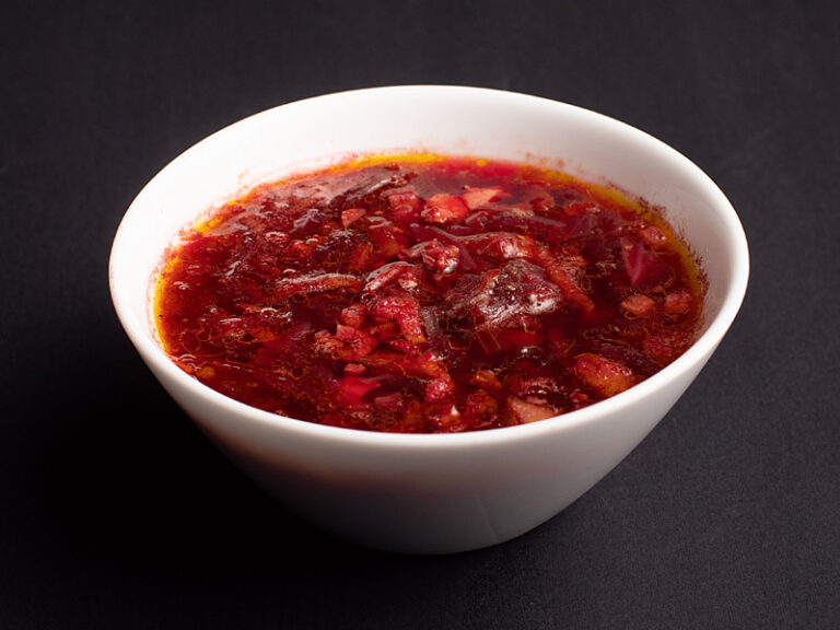 UKRA Bar apresenta festival de sopas do Leste Europeu