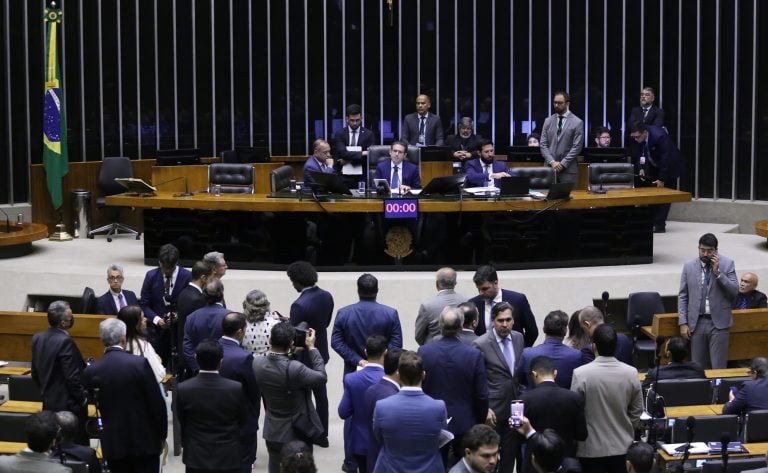 Câmara aprova ampliação de crédito para exportações agrícolas
