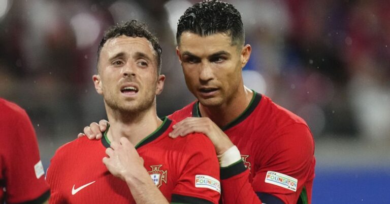 Portugal faz pacto para jogo contra Croácia em aniversário de morte de Diogo Jota