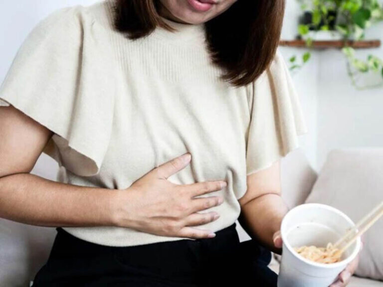 Desconforto digestivo persistente não é normal