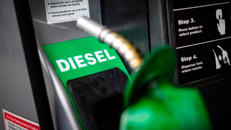 Petrobras reduz diesel, suspende desconto e mantém preços estáveis