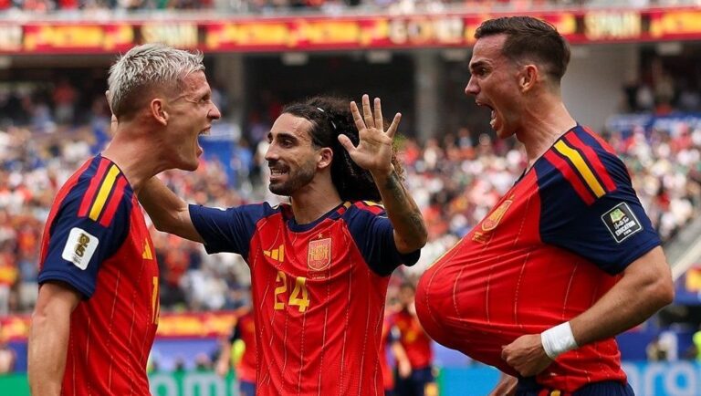 Espanha vence Bélgica com falha de goleiro e avança à semifinal
