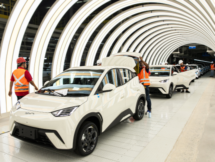 BYD quebra recorde com venda de mais de 4.600 carros em 48 horas
