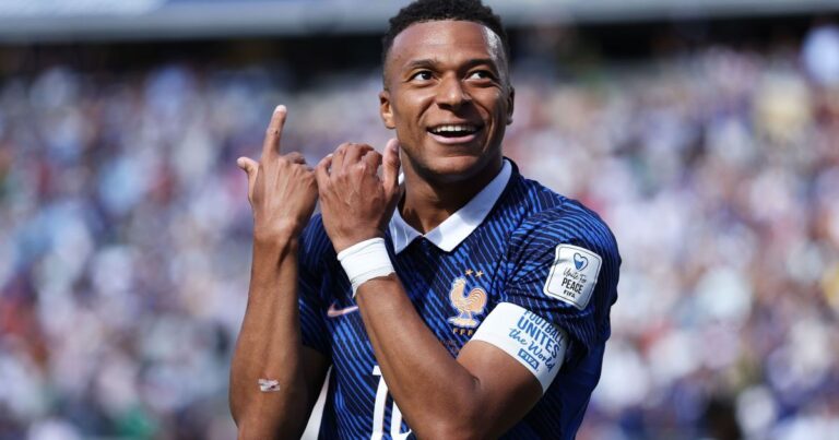 Quantos gols Mbappé precisa para ultrapassar Messi