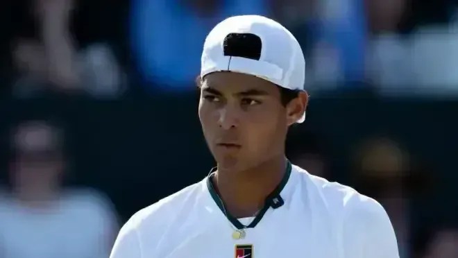 Guto Miguel celebra duelo com Kyrgios no UTS Rio 2026